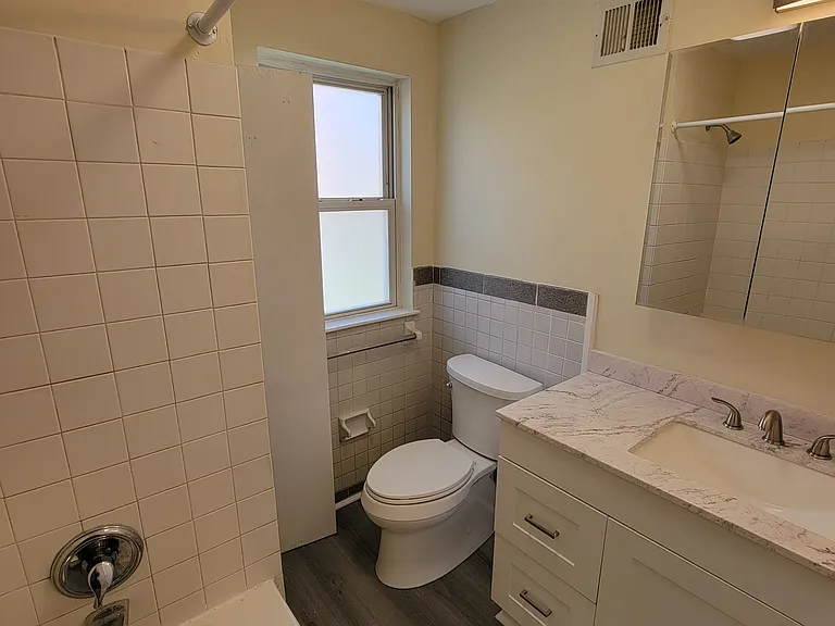 3512 Cresson St #1 — Photo 11