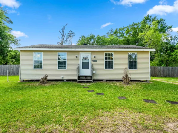 533 Corley St, Dequincy, LA 70633