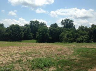 1962 Grammer Rd, Carbondale, IL 62903