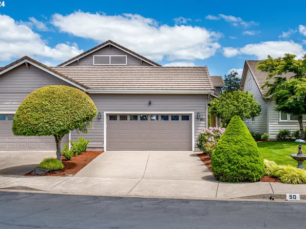 50 Magnolia Dr, Creswell, OR 97426