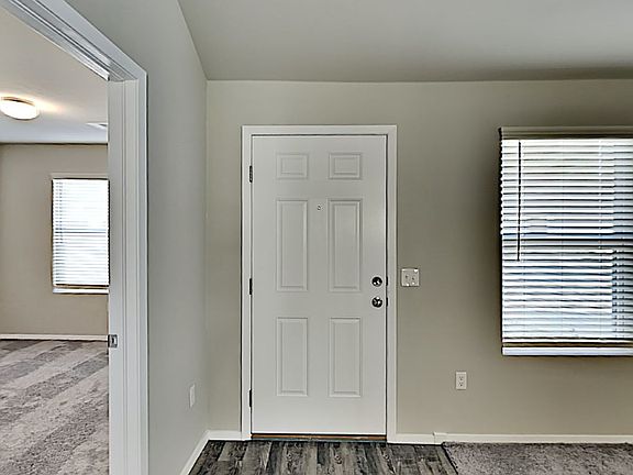 4th image of 1845 Jack Rabbit Ln