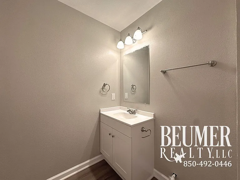 4234 Baywoods Dr — Photo 15