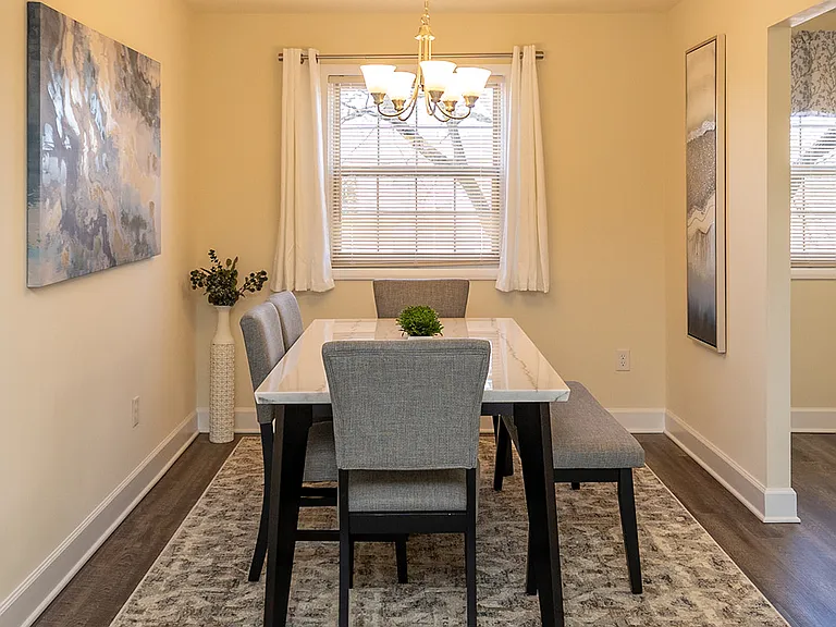 Liberty Gardens Apartments — Photo 3