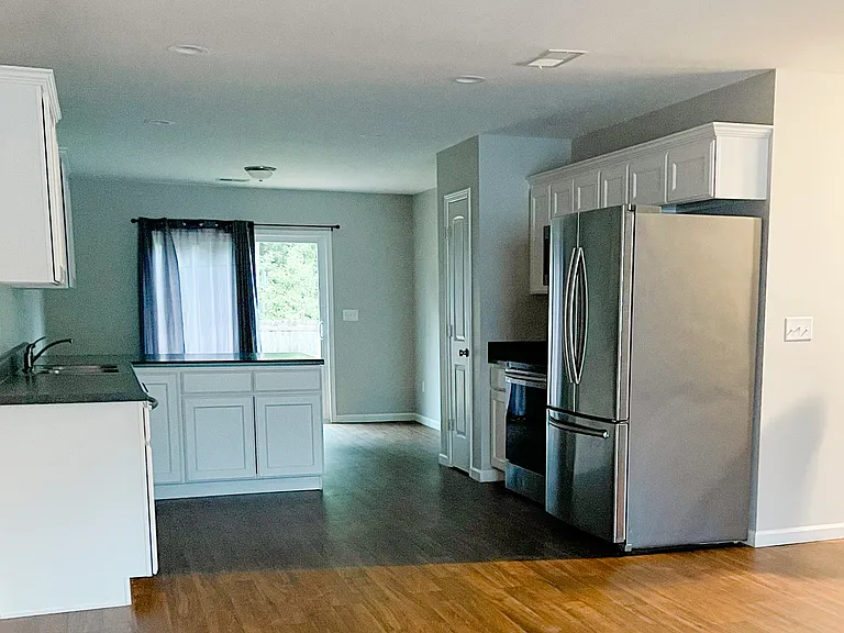 1276 Camp Creek Rd — Photo 2