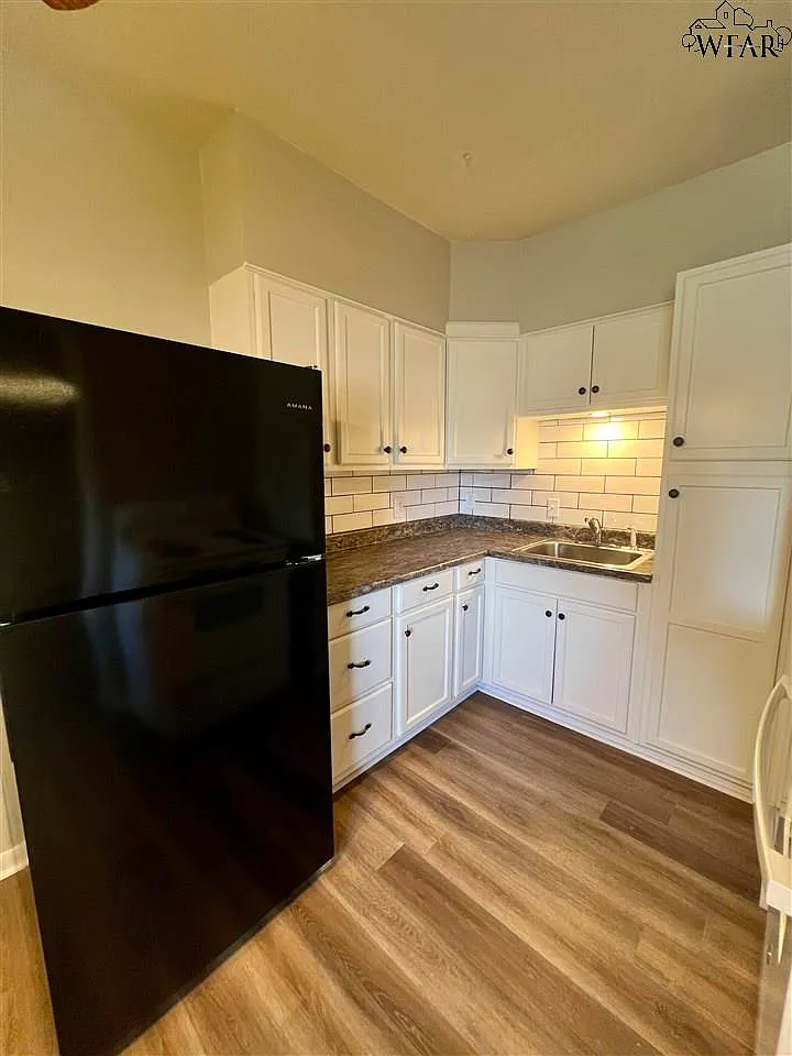 2 bed, 1.0 bath, 950 sqft, $895 — Photo 4