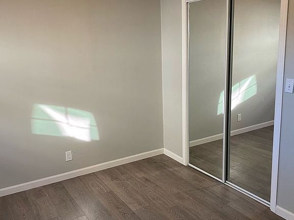 4th image of 1812 W 7th St #10605276
