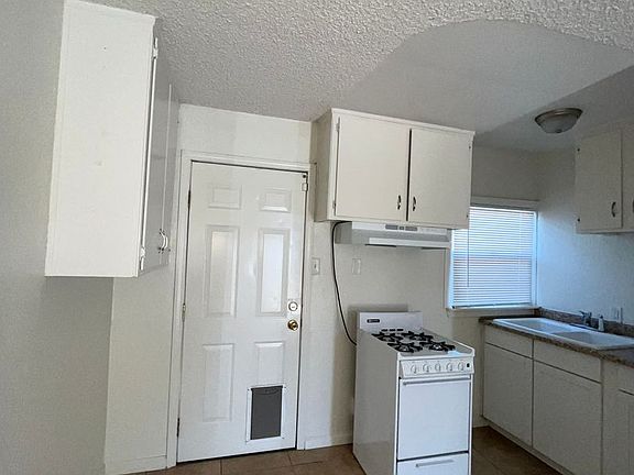 4th image of 1205 N Willis St APT B