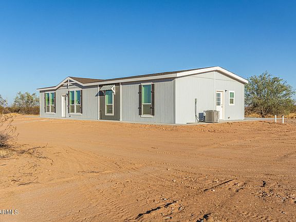 3rd image of 50815 W SAFFRON Lane