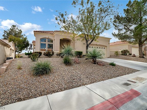 3rd image of 10829 Mission Lakes Ave #0