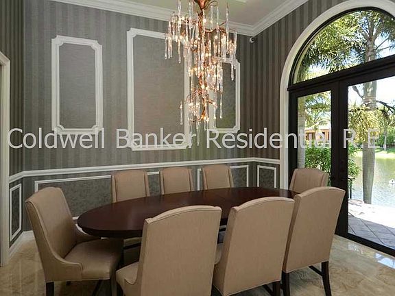 5th image of 10201 Blue Palm St