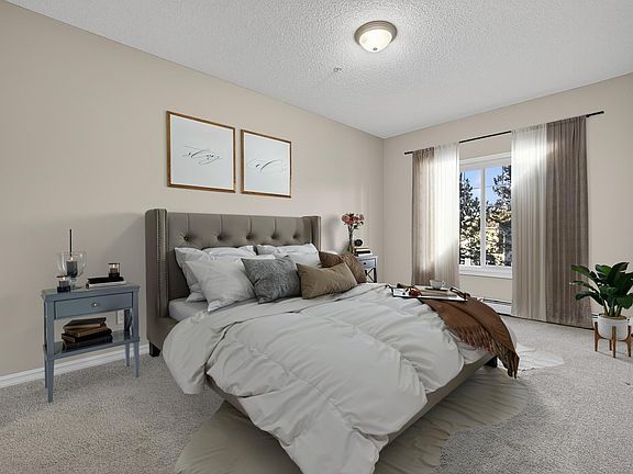 3rd image of 226 Macewan Rd SW #225