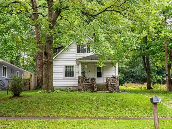 1336 Sparhawk Ave, Akron, OH 44305