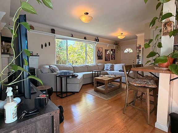 5th image of 502 Errett Cir