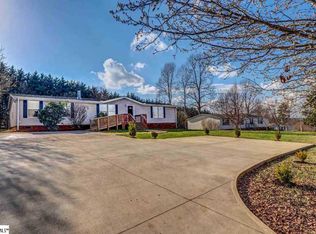 133 Turning Leaf Ln, Easley, SC 29640