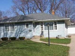 812 Blenheim Dr, Rockford, IL 61108