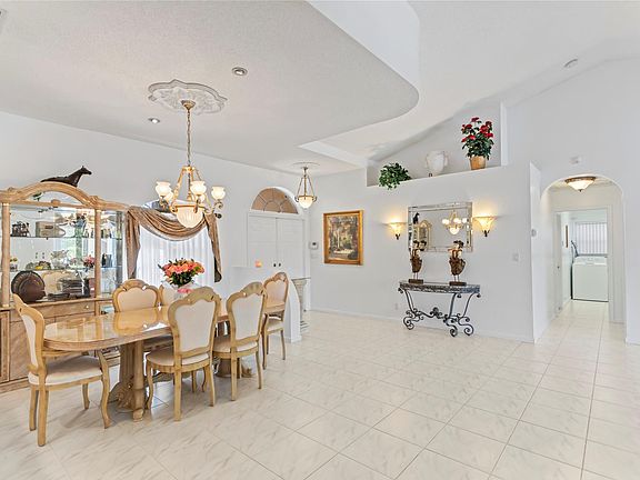 3rd image of 10025 NW 47th Street