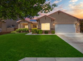 2043 Hart St, Lancaster, CA 93536