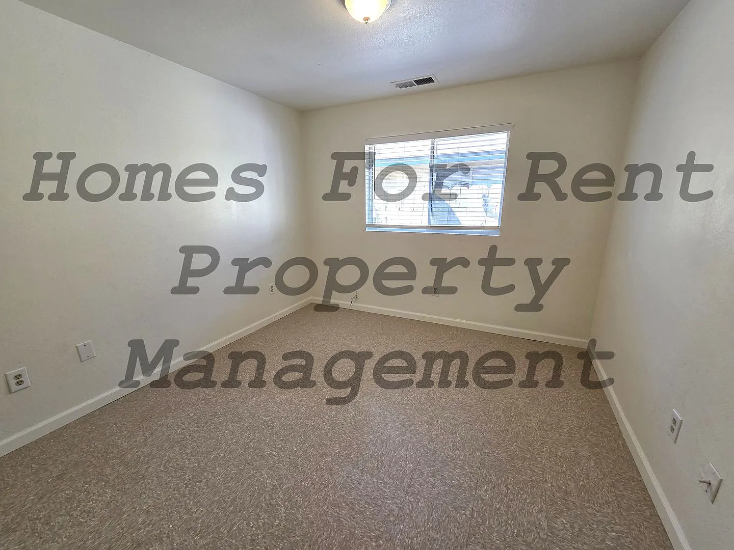 1719 W. Putnam Ave — Photo 3