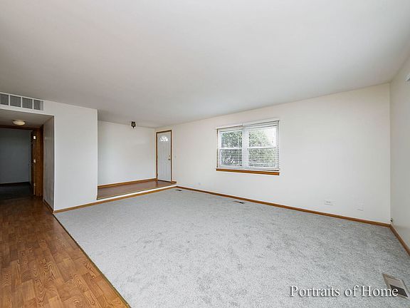 5th image of 800 Mansfield Ct