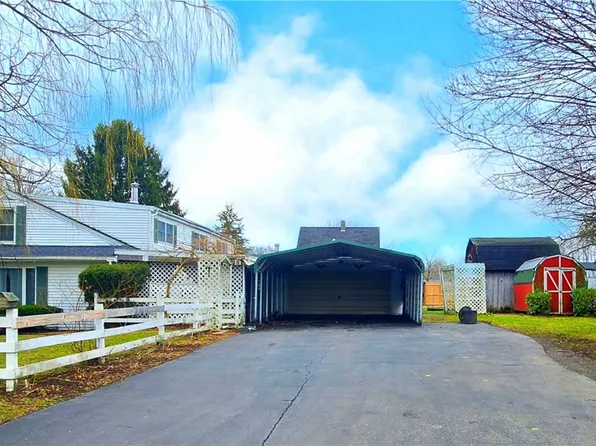 31 Lorraine Blvd, Horseheads, NY 14845