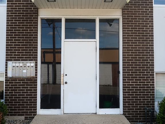 2nd image of 321 Fountain St NE #1