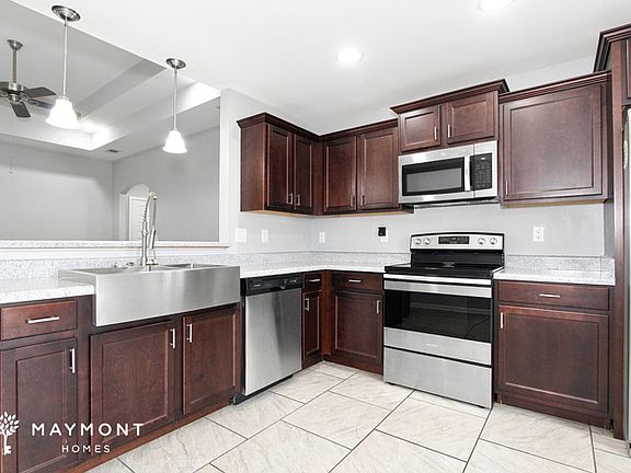 4th image of 16346 Creek Dr