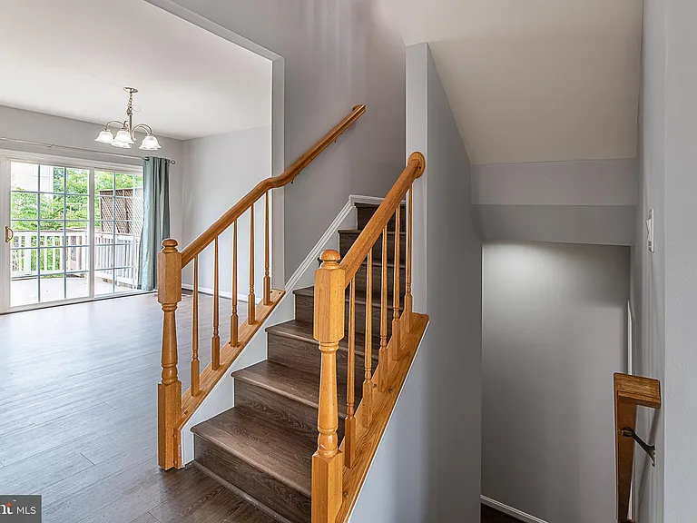 24635 Kings Canyon Sq — Photo 11