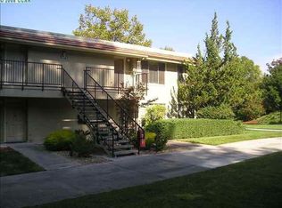 3273 Tice Creek Dr APT 3, Walnut Creek, CA 94595