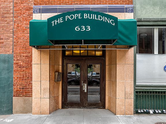 2nd image of 633 S Plymouth Ct APT 503