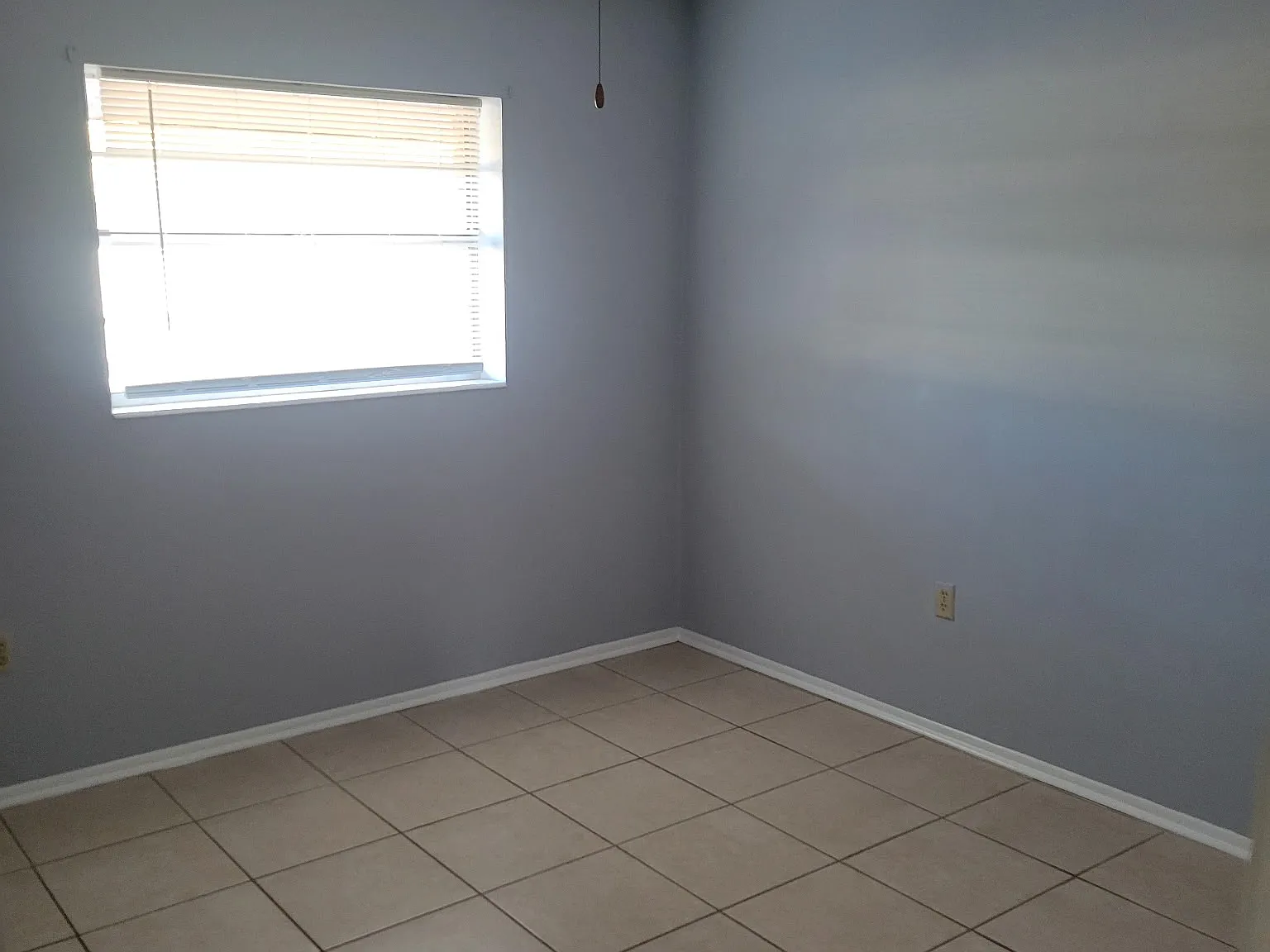 2 bed, 800 sqft, $1,200 — Photo 3