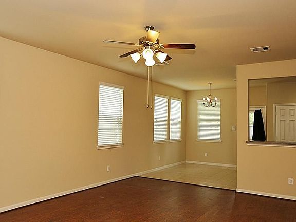 2nd image of 10011 Cobbs Cove Ln