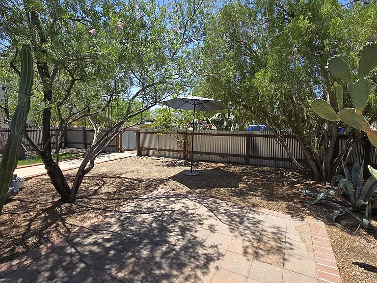 3543 E Elida St — Photo 11