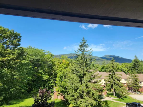 774 East Mountain Road #D2, Killington, VT 05751