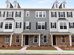 4330 Reed Creek Dr, Sherrills Ford, NC 28673