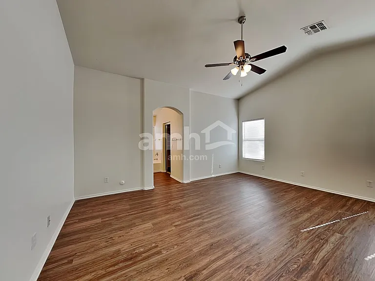 4021 S 55th Dr — Photo 12
