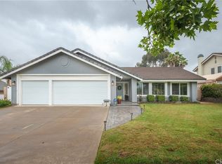 1947 Eureka St, Corona, CA 92882
