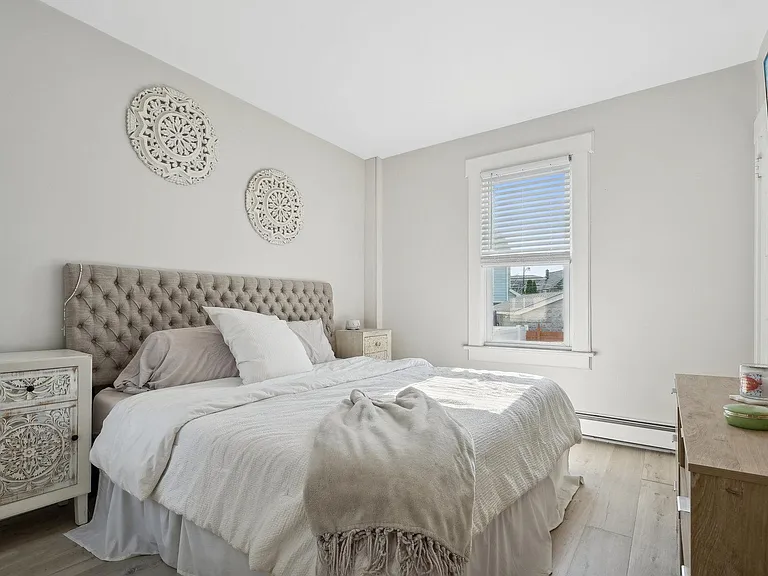 124 Dalton St #1 — Photo 6