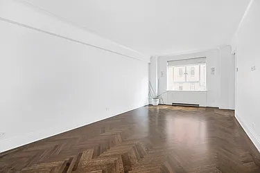 Rented by New York Residence