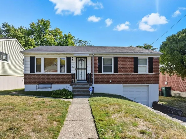 5974 Sunridge Dr, Cincinnati, OH 45224