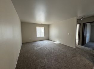 16431 E Ten Mile Rd #3, Eastpointe, MI 48021