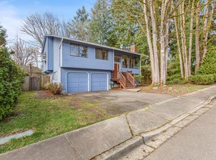 18813 129th Ave NE, Bothell, WA 98011