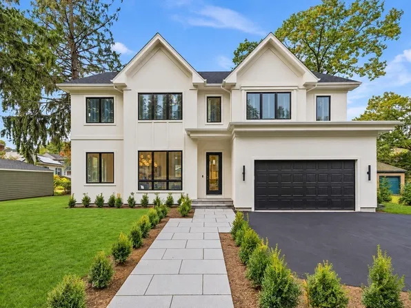 25 Kenyon St, Newton, MA 02465