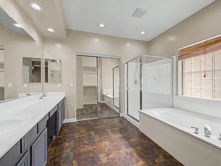 17446 W Yavapai St — Photo 18