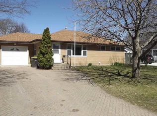 712 Fair St, Saint Peter, MN 56082