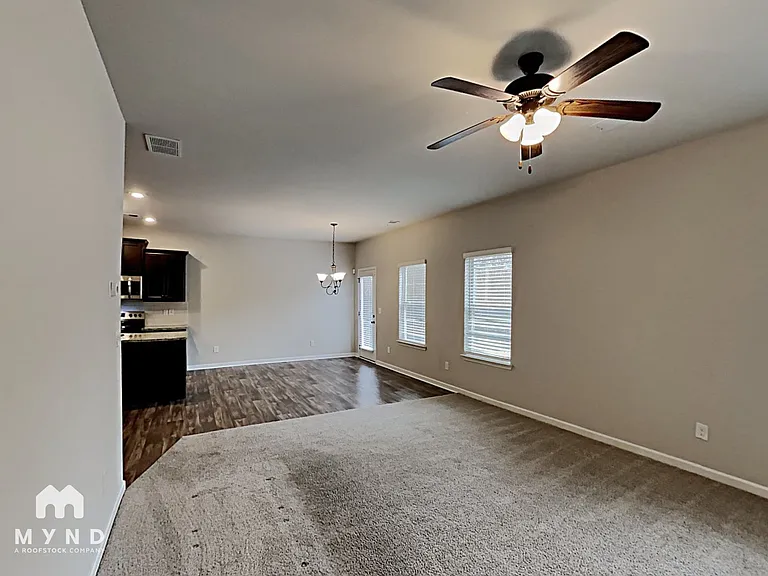 129 Magnaview Dr — Photo 3