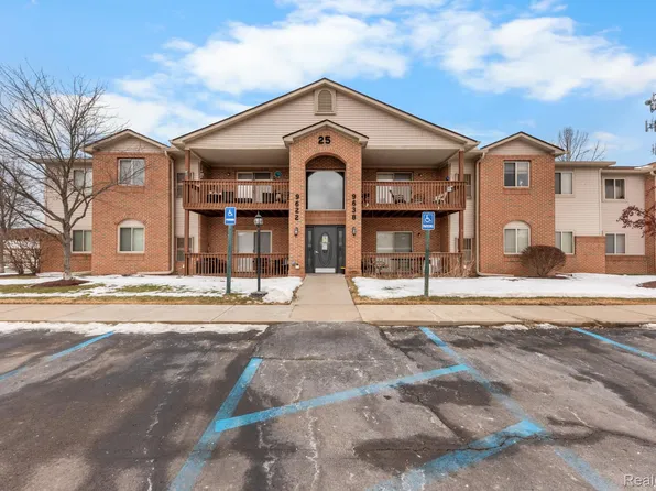 9624 Sawgrass Ct, Belleville, MI 48111