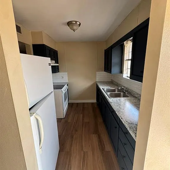 1505 W Nolana Ave #D — Photo 3