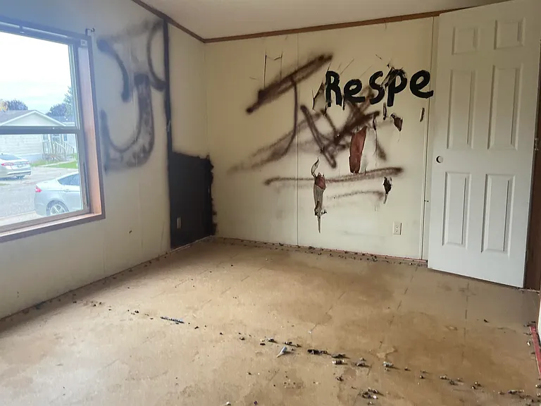 5434 E Crossway Ln — Photo 6
