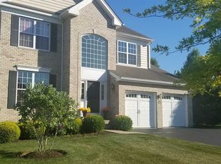 202 Roosevelt Dr, Fishkill, NY 12524