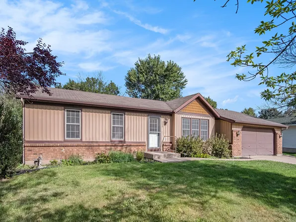 3055 Appleton Ct NE, Grand Rapids, MI 49525